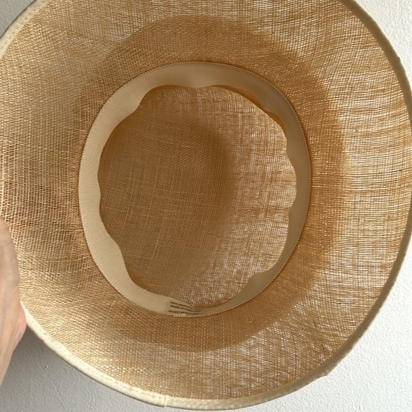 Creamy beige straw hat with straw folded sash, natural fibers, made in England - Picture 5 of 12